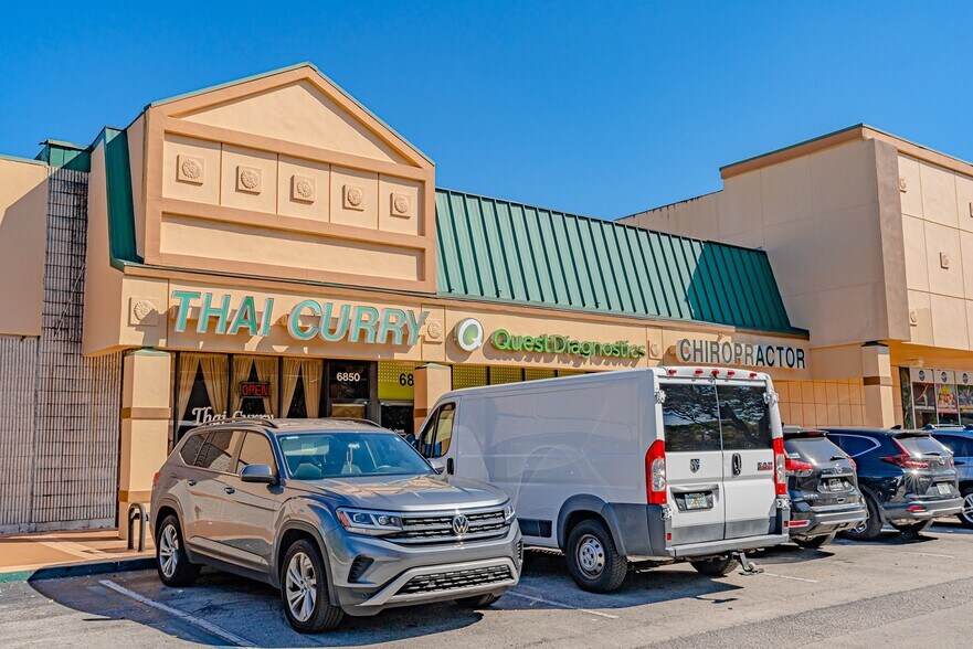 More Photos Of 6702-6900 N University Dr, Tamarac Unknown For Lease