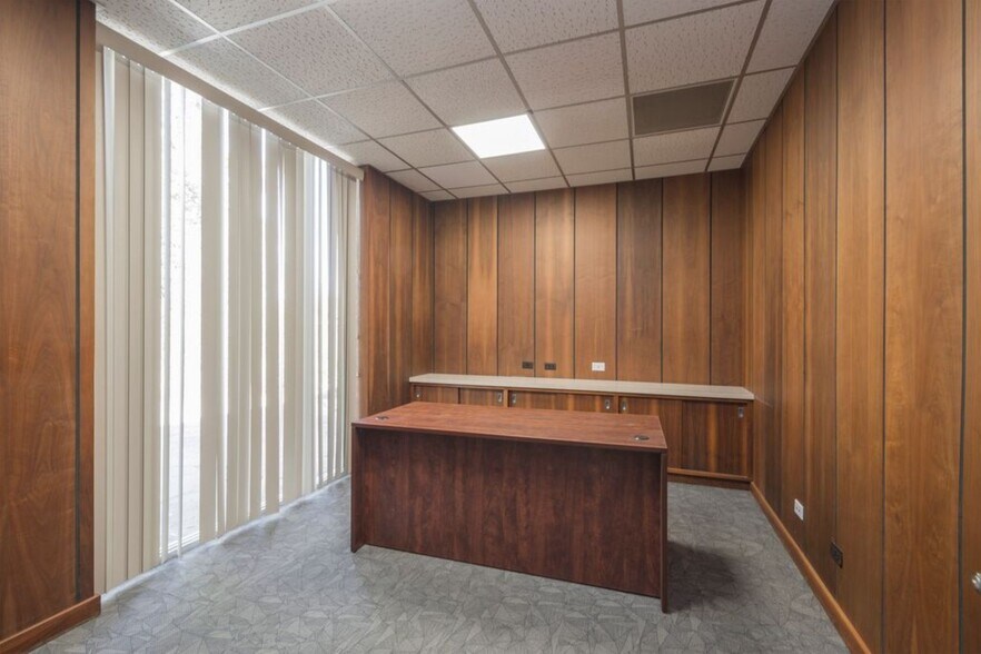 More Photos Of 807 Hudson Ln, Monroe Office For Sale