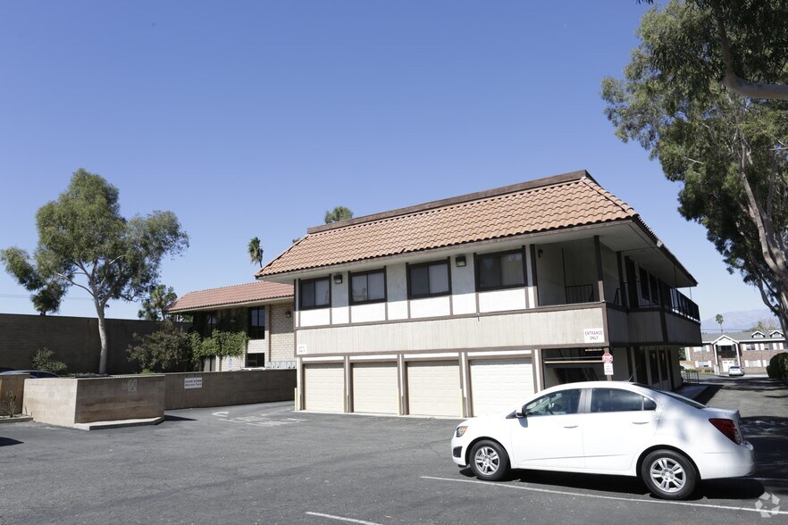 More Photos Of 6864 Indiana Ave, Riverside Office For Lease