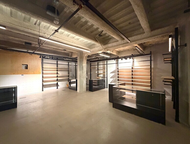 More Photos Of 808 S Broadway, Los Angeles Office For Lease