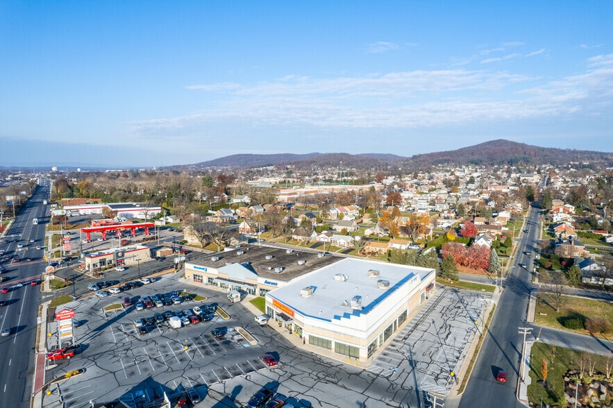 More Photos Of 3405-3415 N 5th Street Hwy, Reading General Retail For Sale