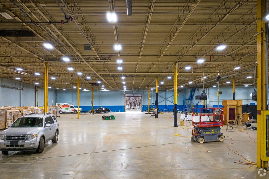 More Photos Of 152 Broadway, Haverstraw Warehouse For Lease