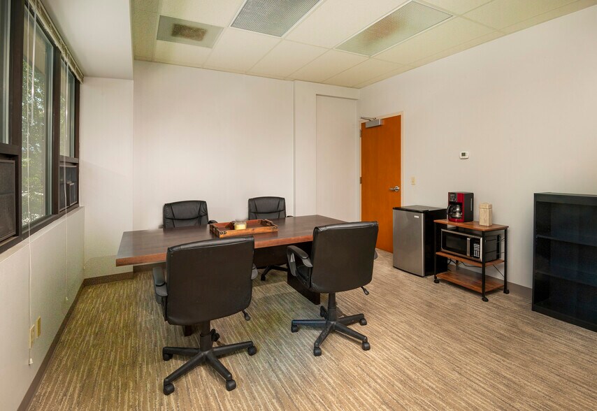 More Photos Of 30 Benchmark Rd, Avon Office For Sale