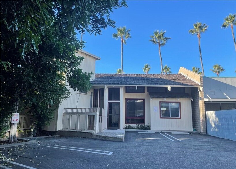 More Photos Of 310 Vista Del Mar, Redondo Beach Loft Creative Space For Lease