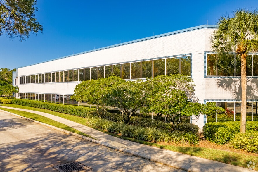 More Photos Of 3350 Buschwood Park Dr, Tampa Office For Lease