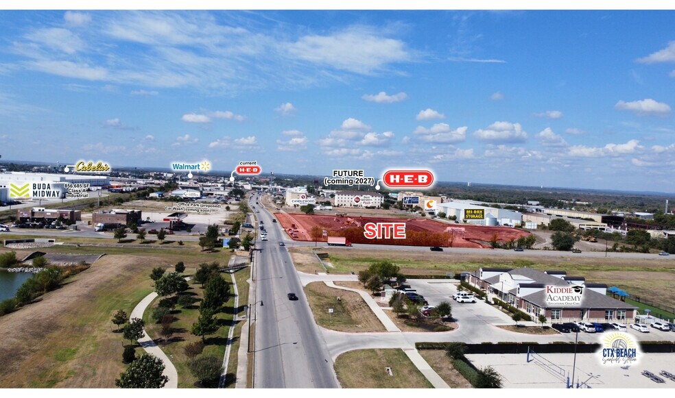 More Photos Of The Corner on Main, Buda Restaurant For Lease