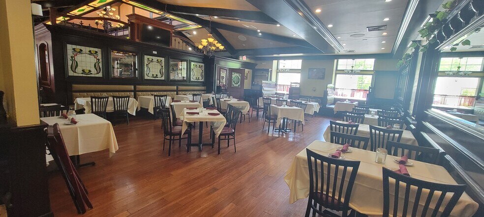 More Photos Of 2578 Route 55, Poughquag Restaurant For Sale