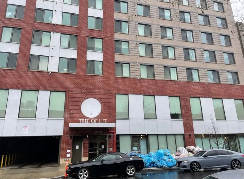 More Photos Of 8948 164th St, Jamaica Apartments For Lease