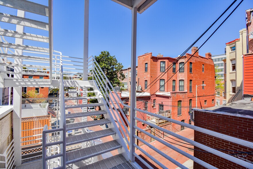 More Photos Of 1606 20th St NW, Washington Loft Creative Space For Lease