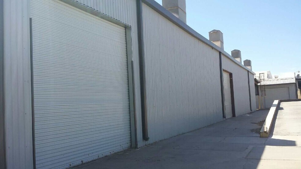 More Photos Of 120 E Ross Ave, El Centro Warehouse For Sale