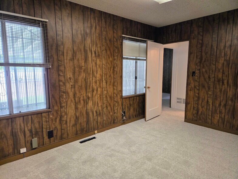 More Photos Of 1810 N Broadway, Santa Ana Medical For Sale