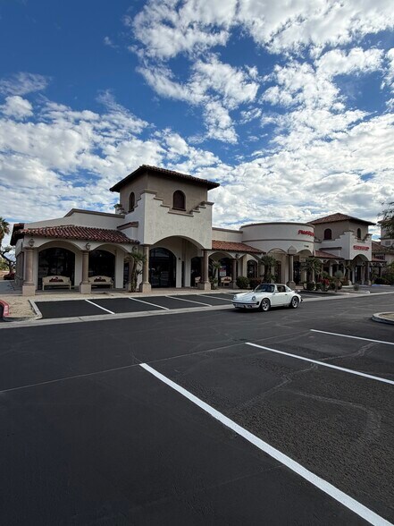 Primary Photo Of 71680 US Highway 111, Rancho Mirage Unknown For Lease