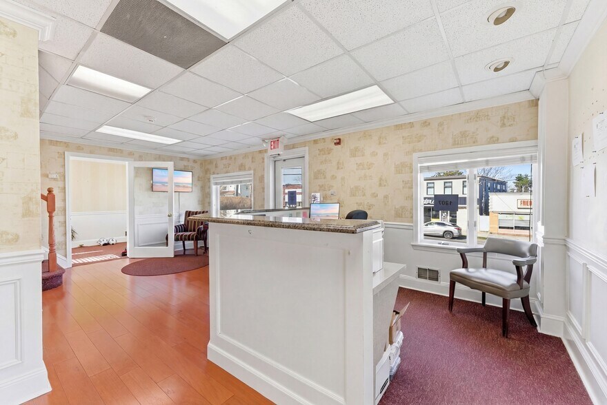 More Photos Of 1307 Stuyvesant Ave, Union Township Office For Sale