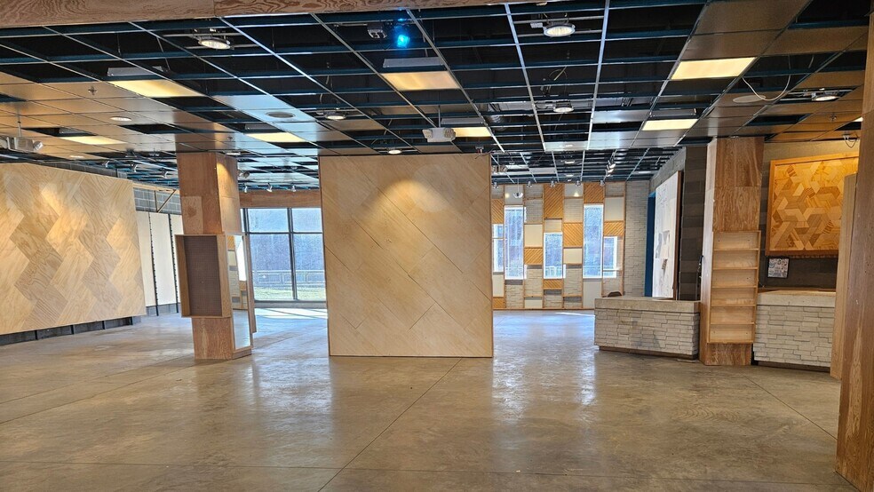 More Photos Of 131 E Green St, Ithaca Apartments For Lease