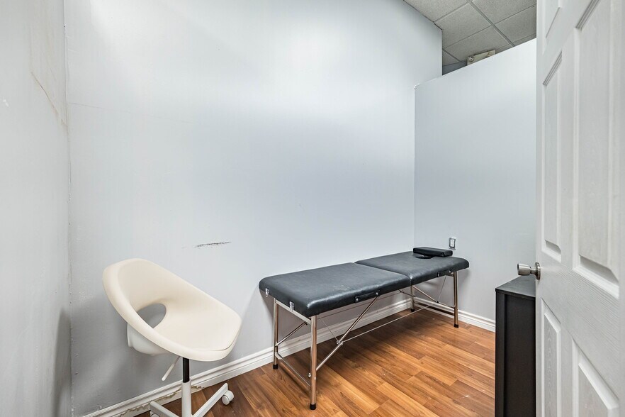More Photos Of 1625 Albion Rd, Toronto Medical For Sale