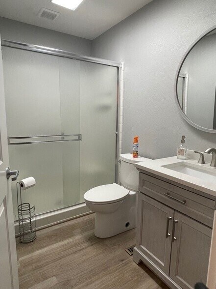 More Photos Of 444 W Washington St, Carson City Office For Sale