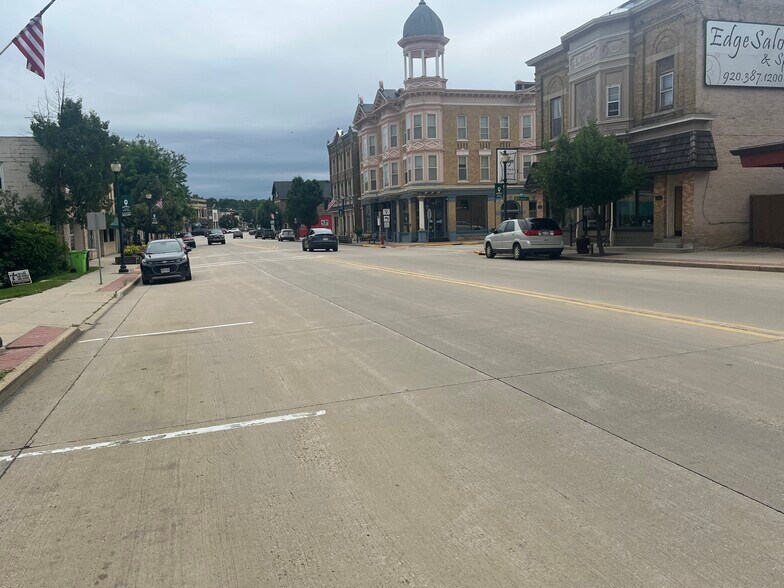 More Photos Of 111 N Main St, Mayville Public Library For Sale