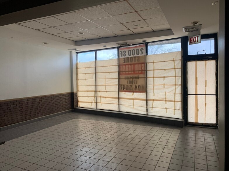 More Photos Of 1733-1739 N Harlem Ave, Chicago Storefront For Lease