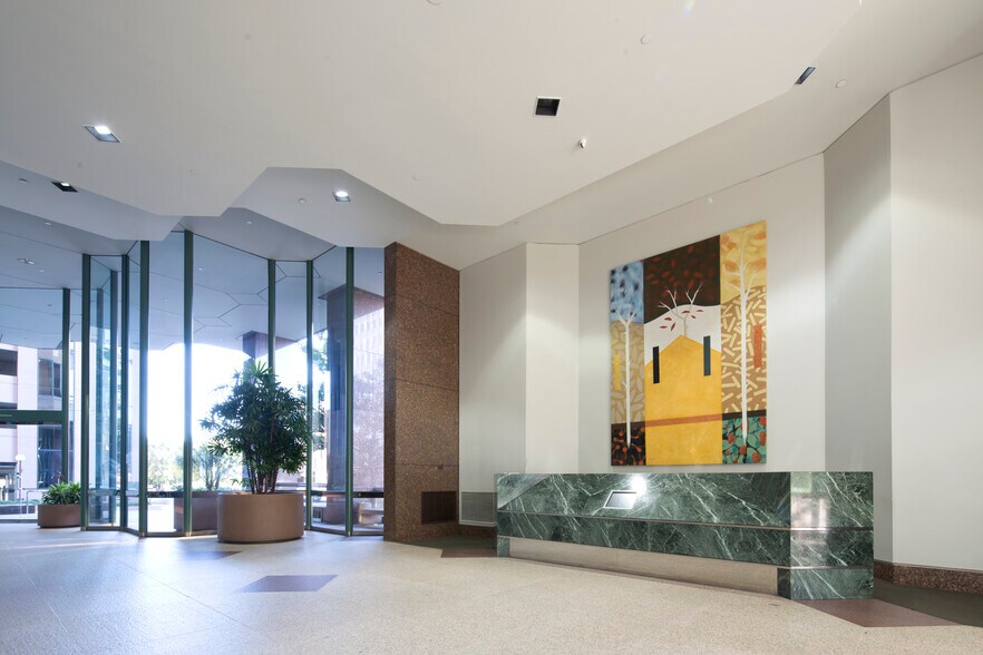 More Photos Of 10866 Wilshire Blvd, Los Angeles Office For Lease