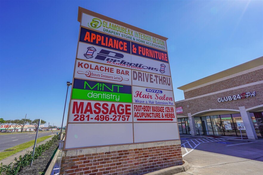 More Photos Of 15115 Westheimer Rd, Houston Storefront Retail Office For Lease