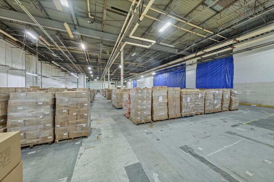 More Photos Of 1700 Enterprise Dr, Kingston Warehouse For Sale