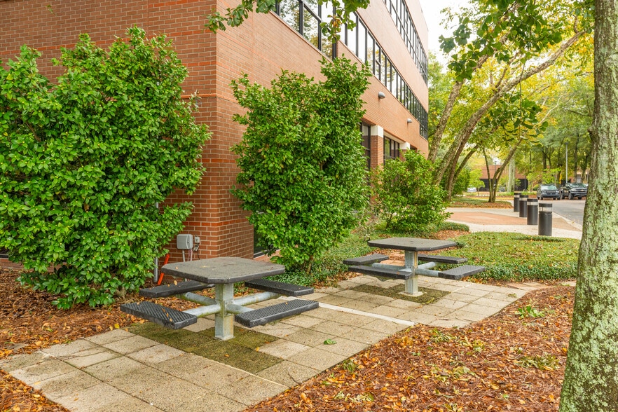 More Photos Of 3875 Faber Place Dr, North Charleston Medical For Lease