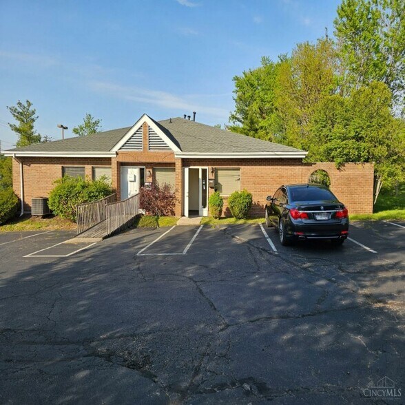 More Photos Of 779 Reynard Ave, Cincinnati Medical For Sale