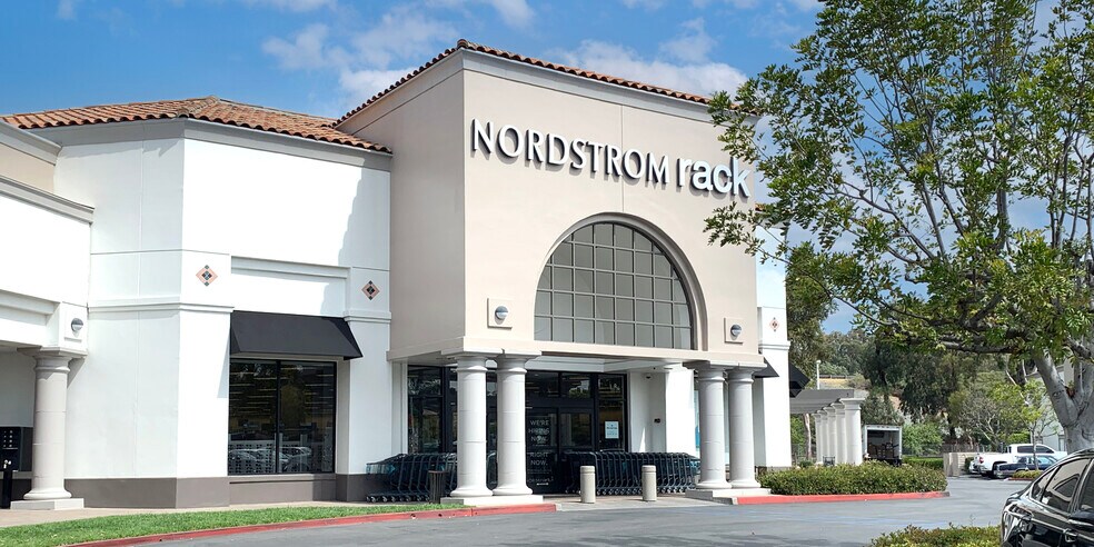 More Photos Of 28231-28301 Crown Valley Pky, Laguna Niguel Unknown For Lease