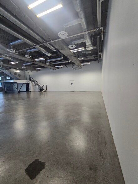 More Photos Of 390 11th Ave, San Diego Apartments For Sale