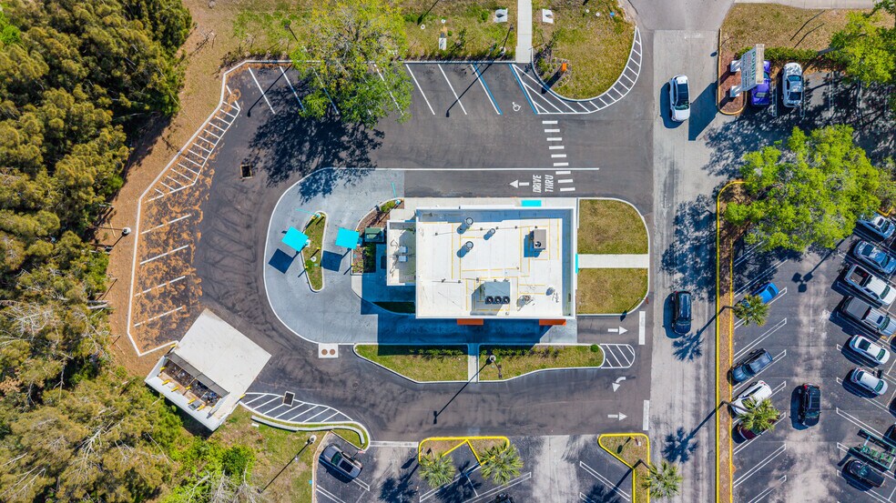 More Photos Of 2900 S Ridgewood Ave, Edgewater Specialty For Lease