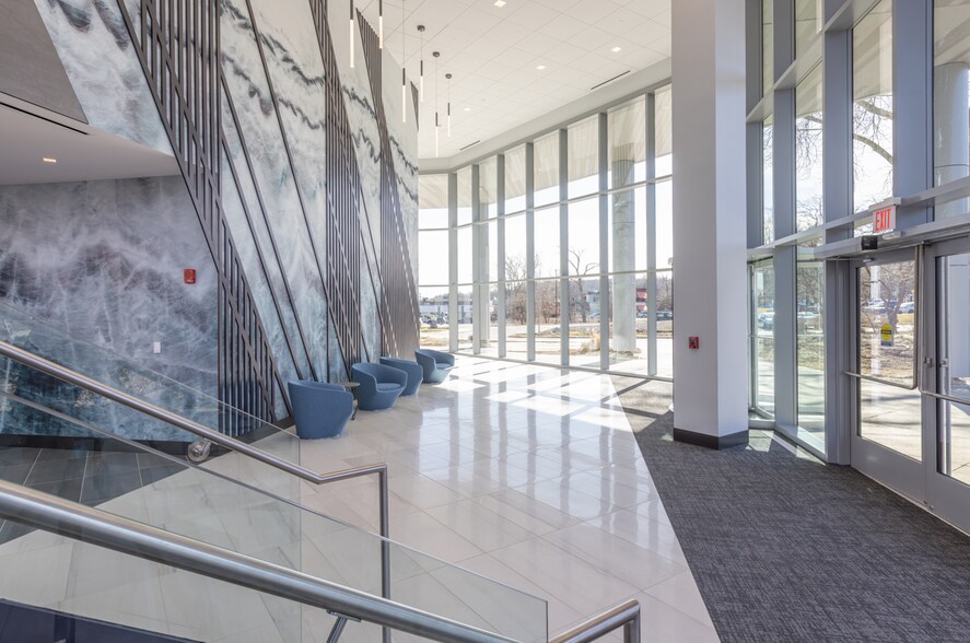 More Photos Of 1 Wall St, Burlington Office For Lease