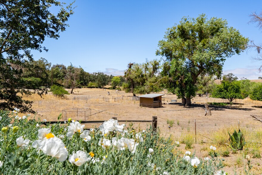 More Photos Of 5750 El Pharo Dr, Paso Robles Land For Sale