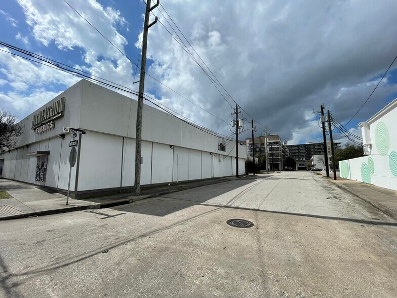More Photos Of , Houston General Retail For Sale
