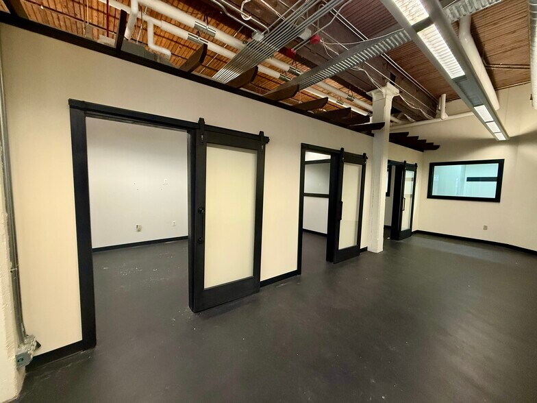 More Photos Of 301 S Blount St, Madison Loft Creative Space For Lease