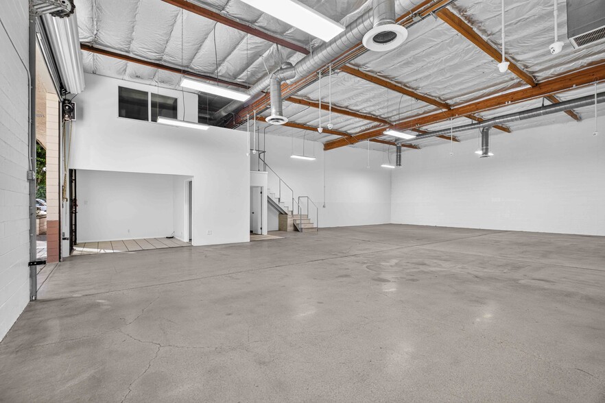 More Photos Of 12455 Branford St, Pacoima Warehouse For Sale