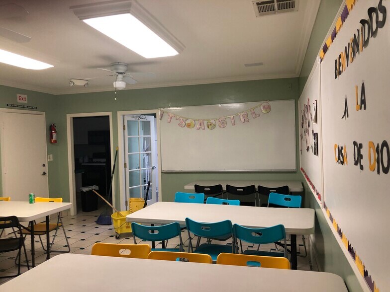 More Photos Of 6416 Corona Ave, Bell Religious Facility For Sale