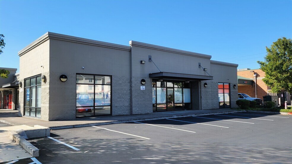 More Photos Of State St @ Lancaster Dr, Salem Unknown For Lease