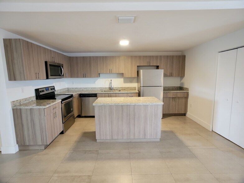 More Photos Of 6001 W Flagler St, Miami Apartments For Sale
