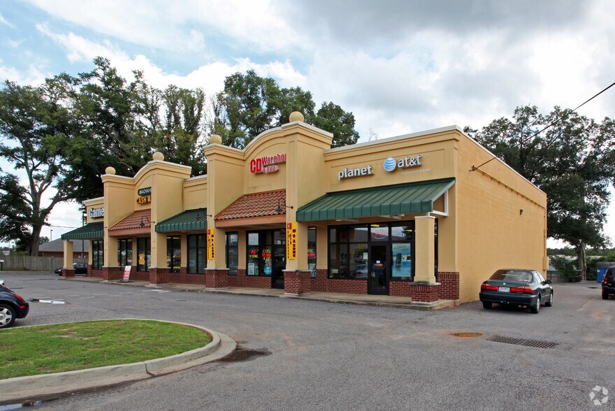 More Photos Of 7941 Moffett Rd, Semmes Unknown For Lease