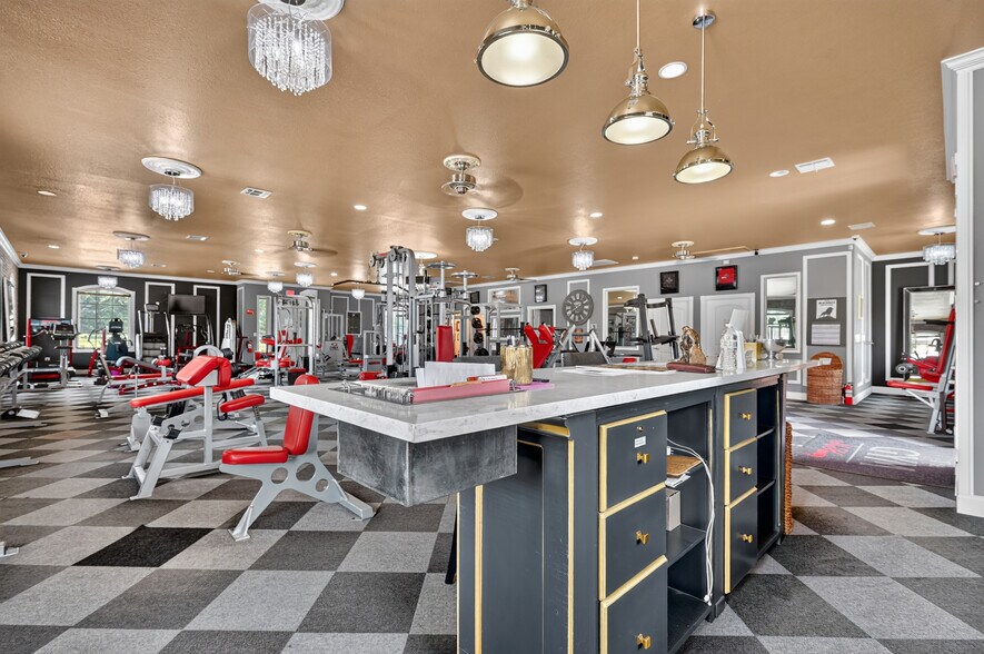 More Photos Of 3600 Eldorado Pky, McKinney Medical For Sale