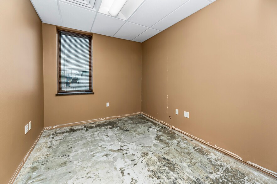 More Photos Of 1320 1st Ave N, Fargo Loft Creative Space For Sale