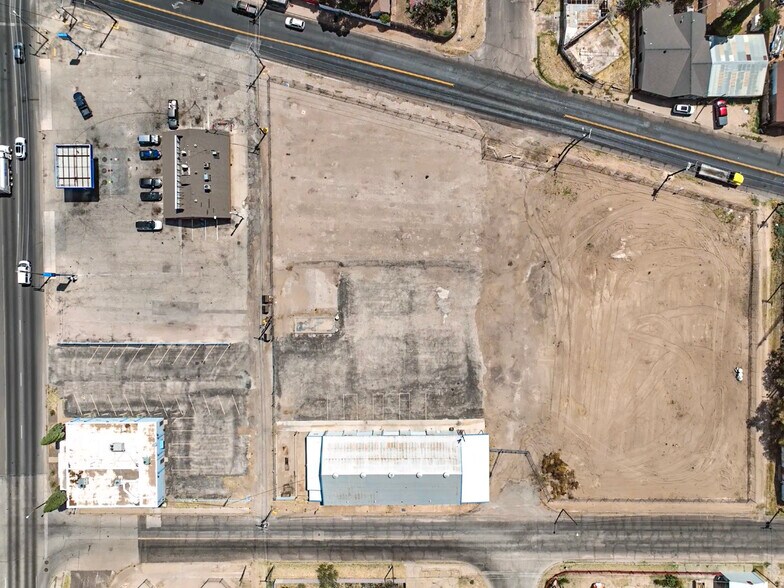 More Photos Of 300-305 S Grant Ave, Odessa Warehouse For Sale