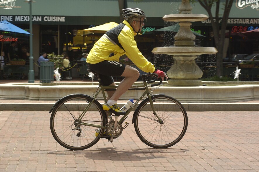 More Photos Of 2700 S Quincy St, Arlington Unknown For Lease