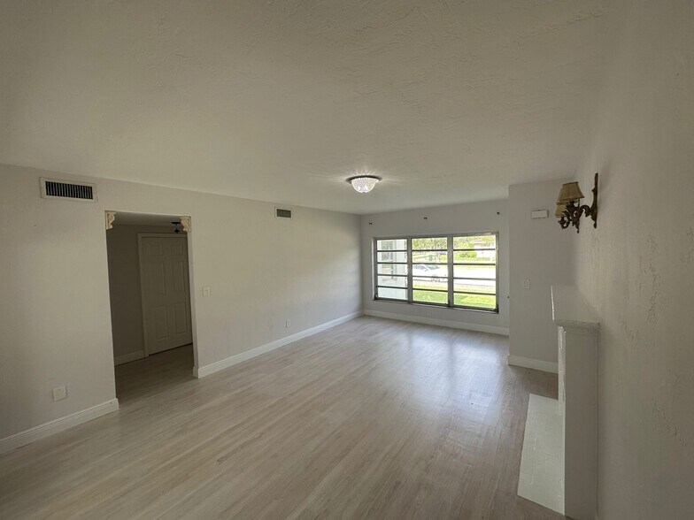 More Photos Of , Coral Gables Multifamily For Sale