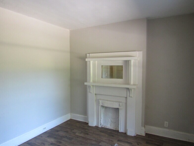 More Photos Of 932 Wheelock Rd, Cleveland Apartments For Sale