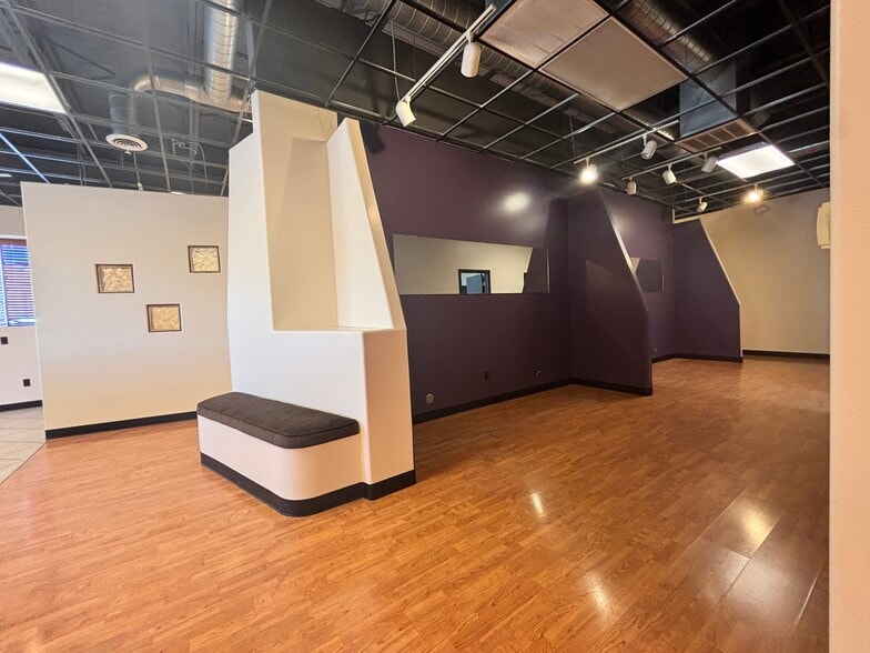 More Photos Of 409 N Grand Ave, Pueblo Office For Lease