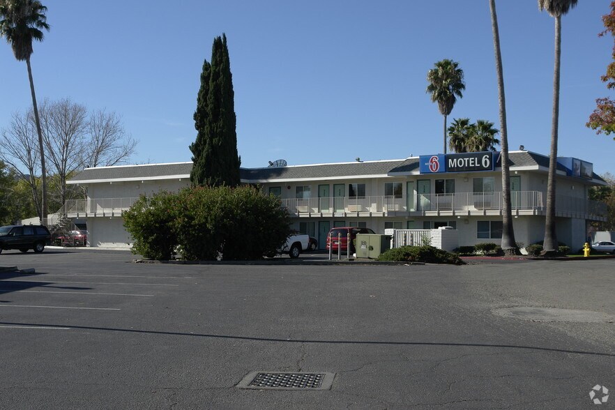 More Photos Of 5102 Hopyard Rd, Pleasanton Hotel For Sale