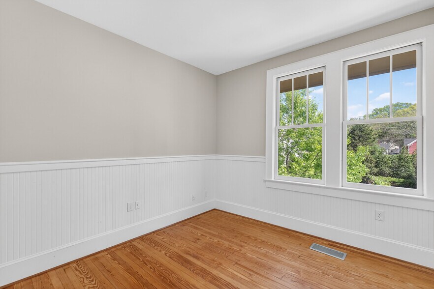 More Photos Of 208 St Marys St, Raleigh Loft Creative Space For Lease
