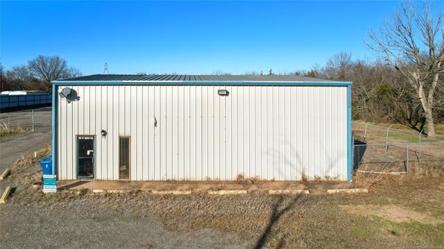 More Photos Of 1460 NW Crisler Ave, Mcalester Specialty For Sale