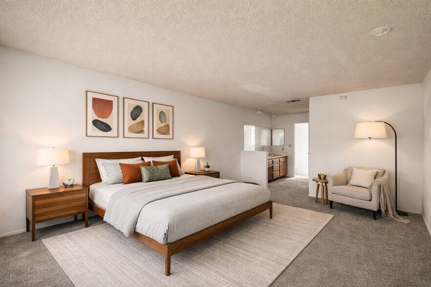 More Photos Of 104 N Atlantic Blvd, Alhambra Apartments For Sale